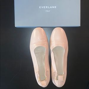 Everlane day flat light pink/nude